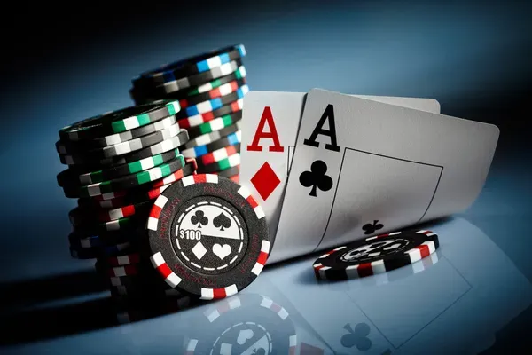 Poker Hitclub – Game Bài Cá Cược Trực Tuyến Chuẩn Casino
